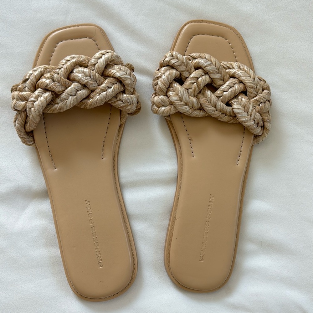 Rope detail sandals